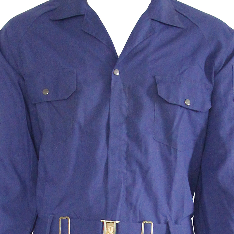 C02 Langarm-Overall aus 100 % Baumwolle C02 Langarm-Overall aus 100 % Baumwolle