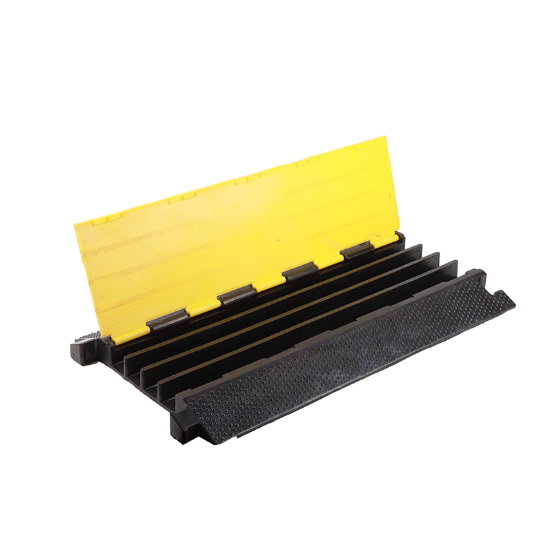 SH024-4B Wasserdichter Kabelschutz aus Gummi und Kunststoff in Industriequalität für den Außenbereich